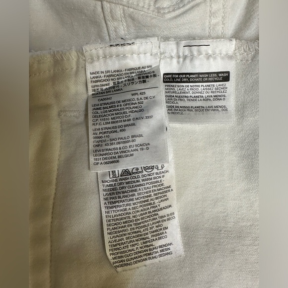 Levi Denim Jean Jacket - Picture 12 of 12